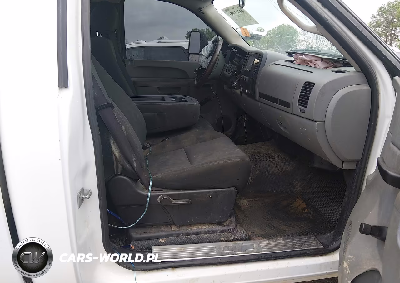 2011 Chevrolet Silverado 2500Hd Work Truck VIN:1GC0CVCG4BF257983 - 5