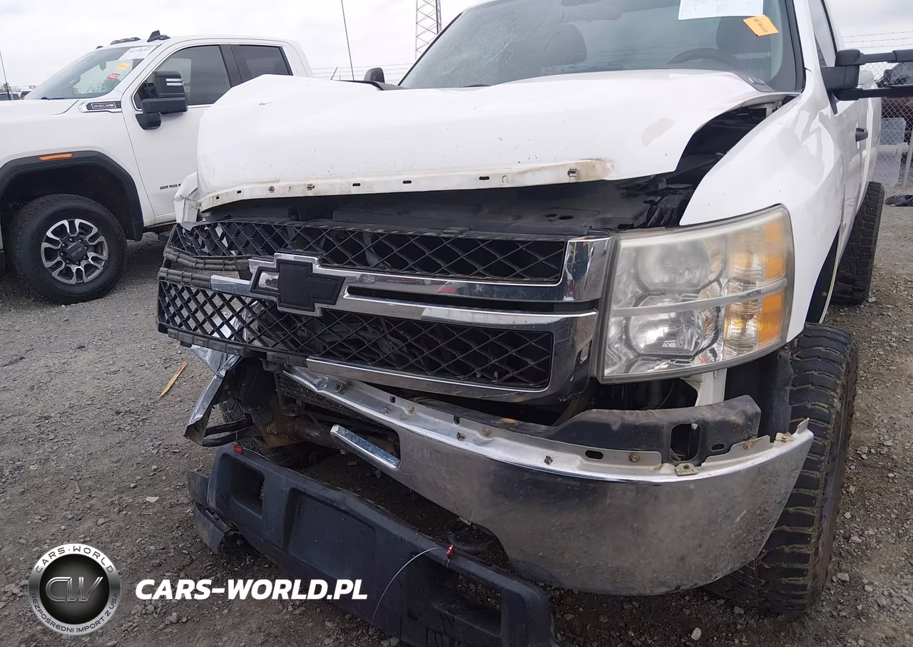2011 Chevrolet Silverado 2500Hd Work Truck VIN:1GC0CVCG4BF257983 - 6