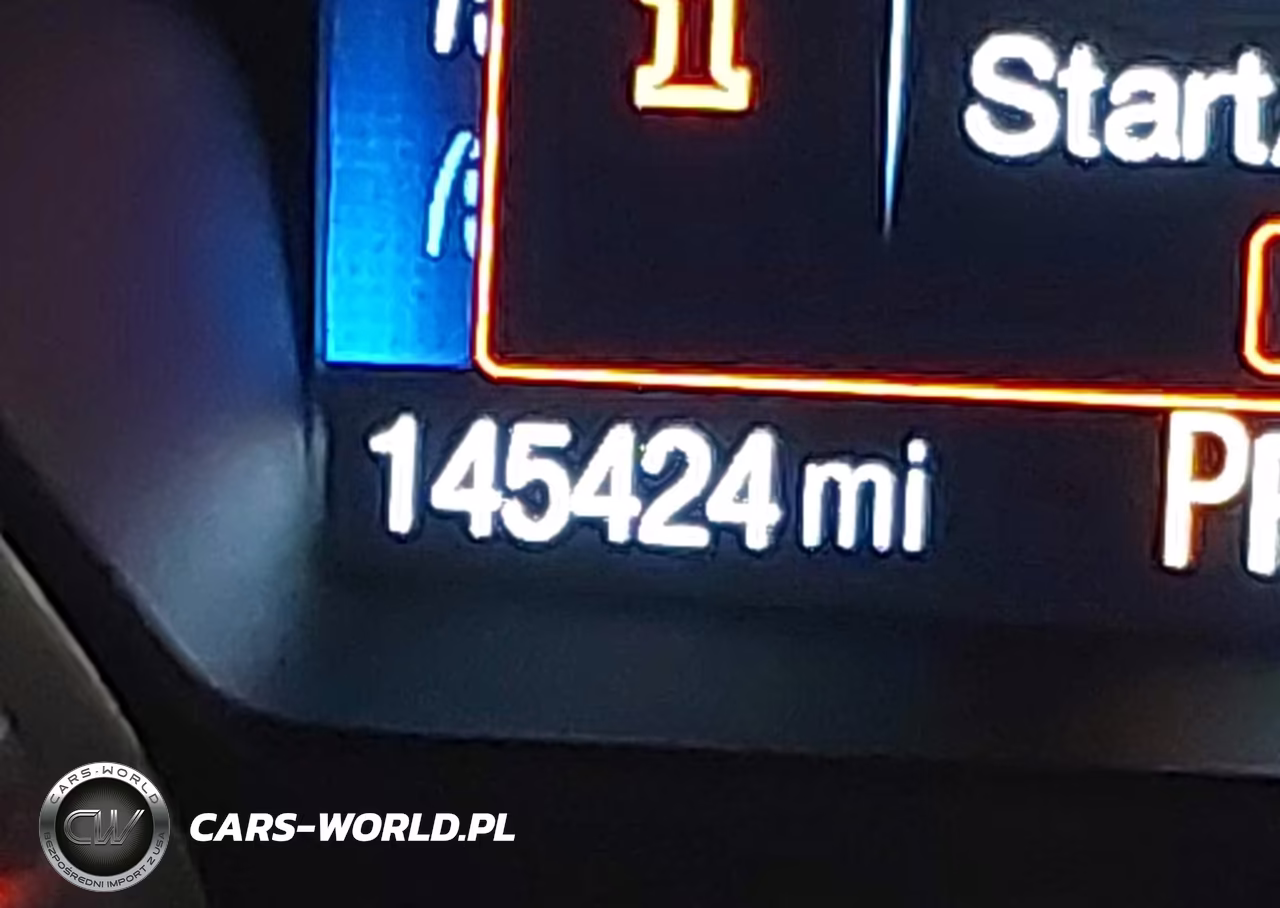 2017 Ford Escape Titanium VIN:1FMCU9J93HUA42164 - 15