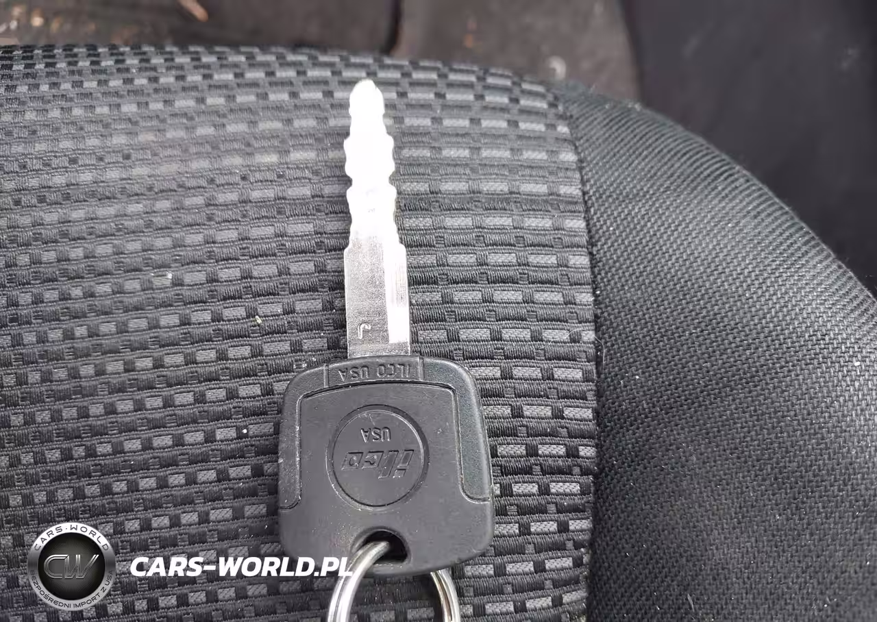 2012 Mazda Mazda3 I Sport VIN:JM1BL1UG6C1518951 - 11