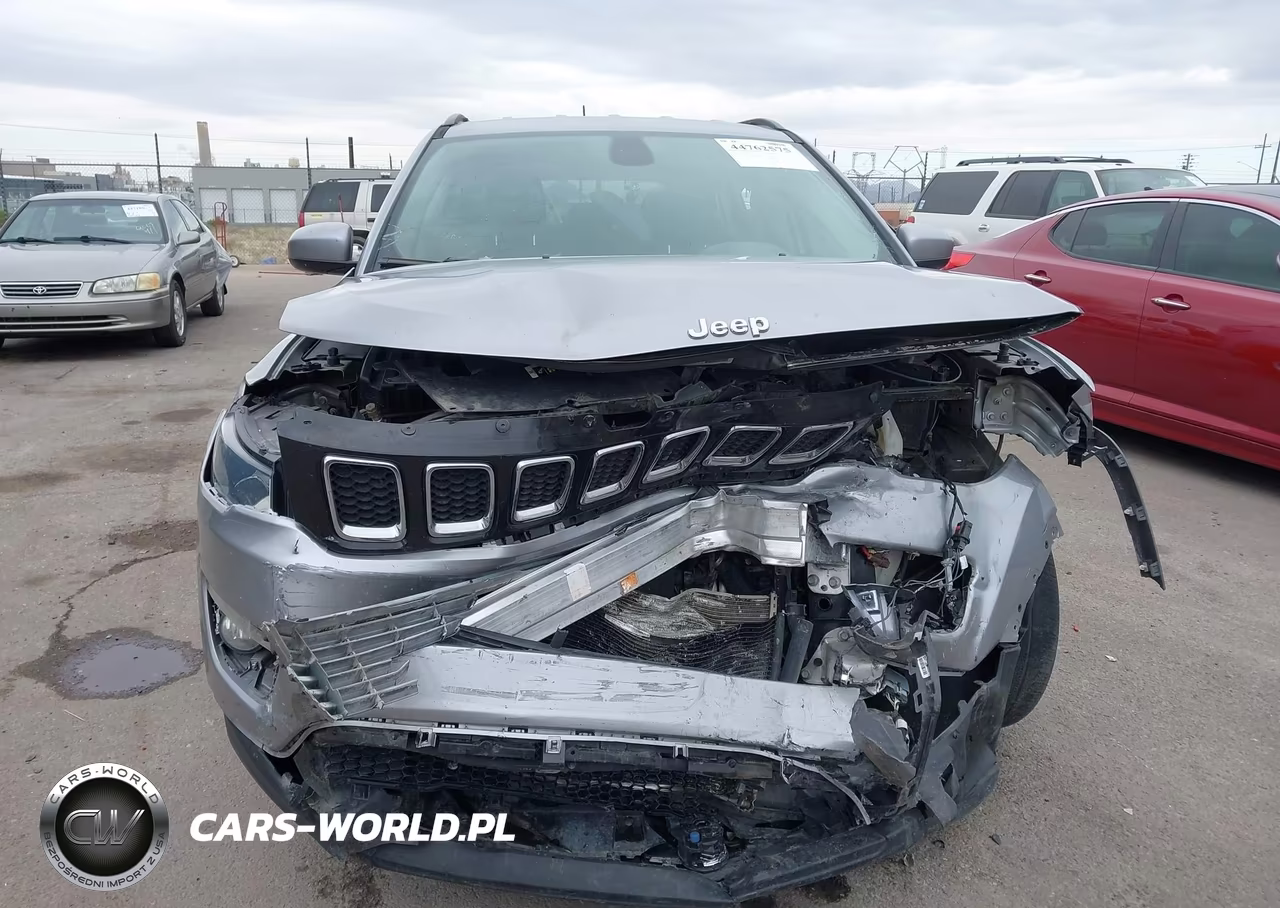 2018 Jeep Compass Latitude Fwd VIN:3C4NJCBBXJT344197 - 12