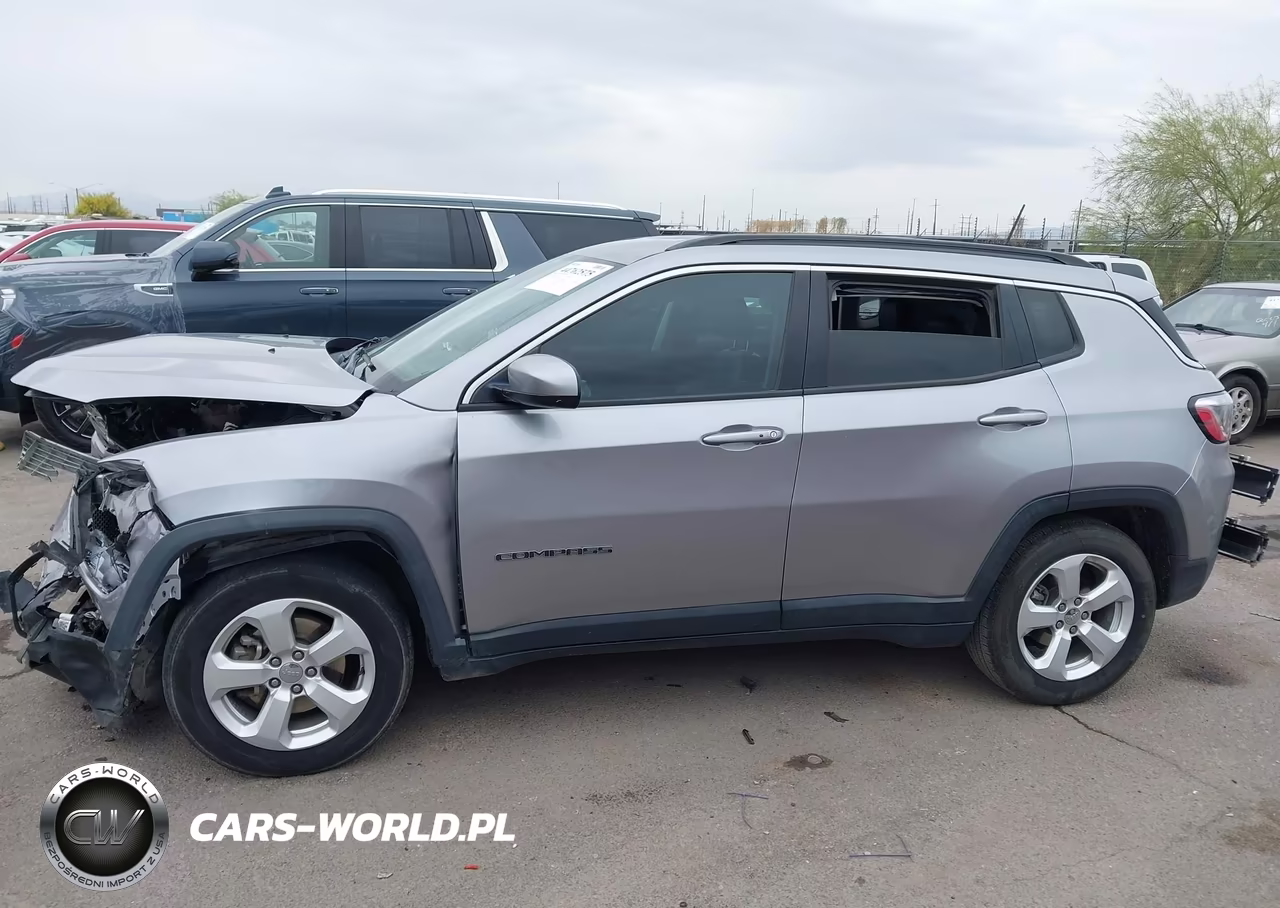 2018 Jeep Compass Latitude Fwd VIN:3C4NJCBBXJT344197 - 14
