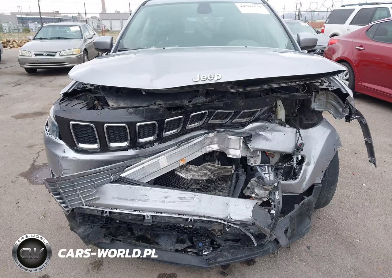 2018 Jeep Compass Latitude Fwd VIN:3C4NJCBBXJT344197 - 6