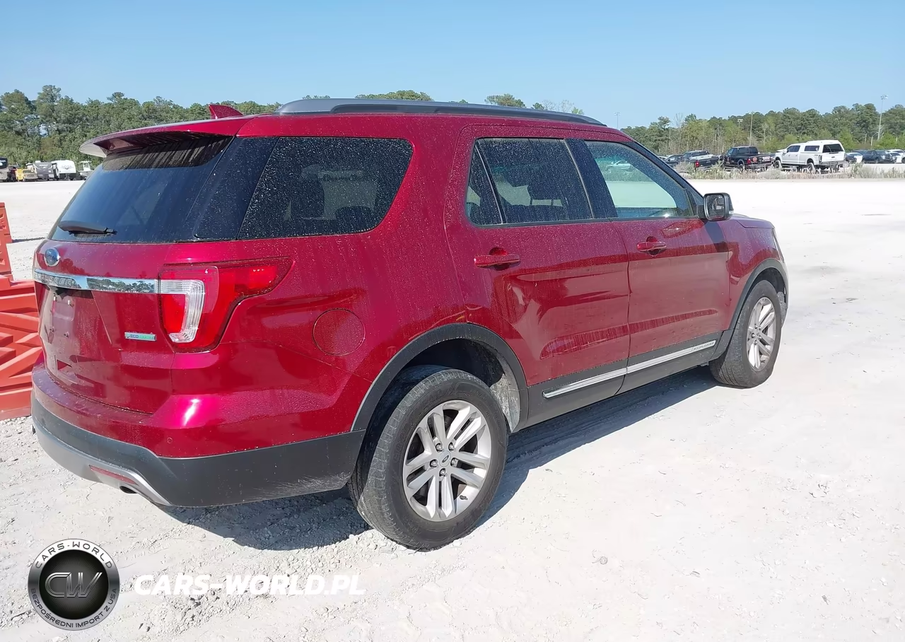 2016 Ford Explorer Xlt VIN:1FM5K7DH9GGC38578 - 4