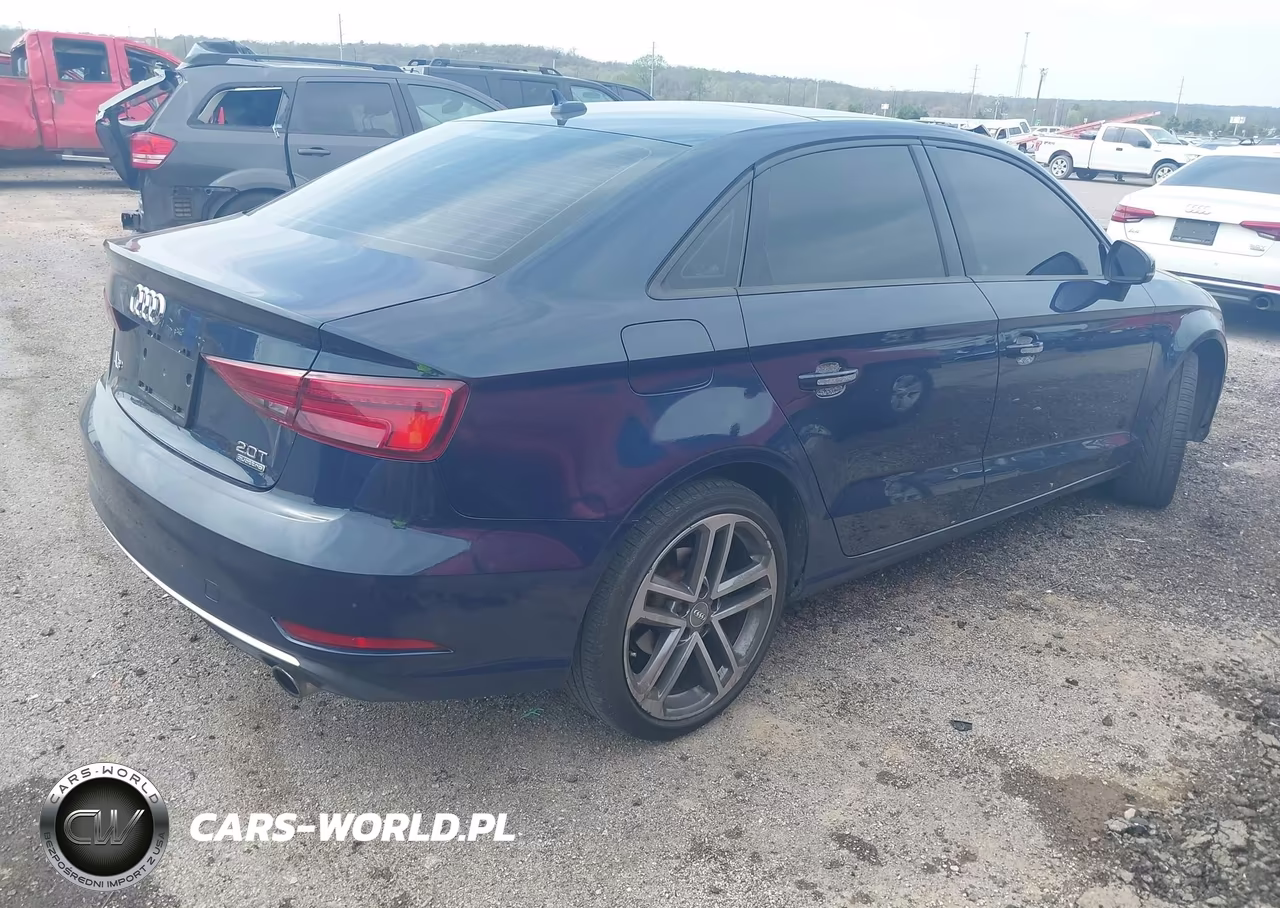 2017 Audi A3 2.0T Premium VIN:WAUB8GFF4H1049520 - 4