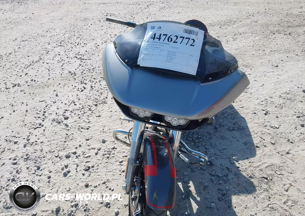 2018 Harley-Davidson Fltrxse Cvo Road Glide VIN:1HD1TCL18JB960222 - 5