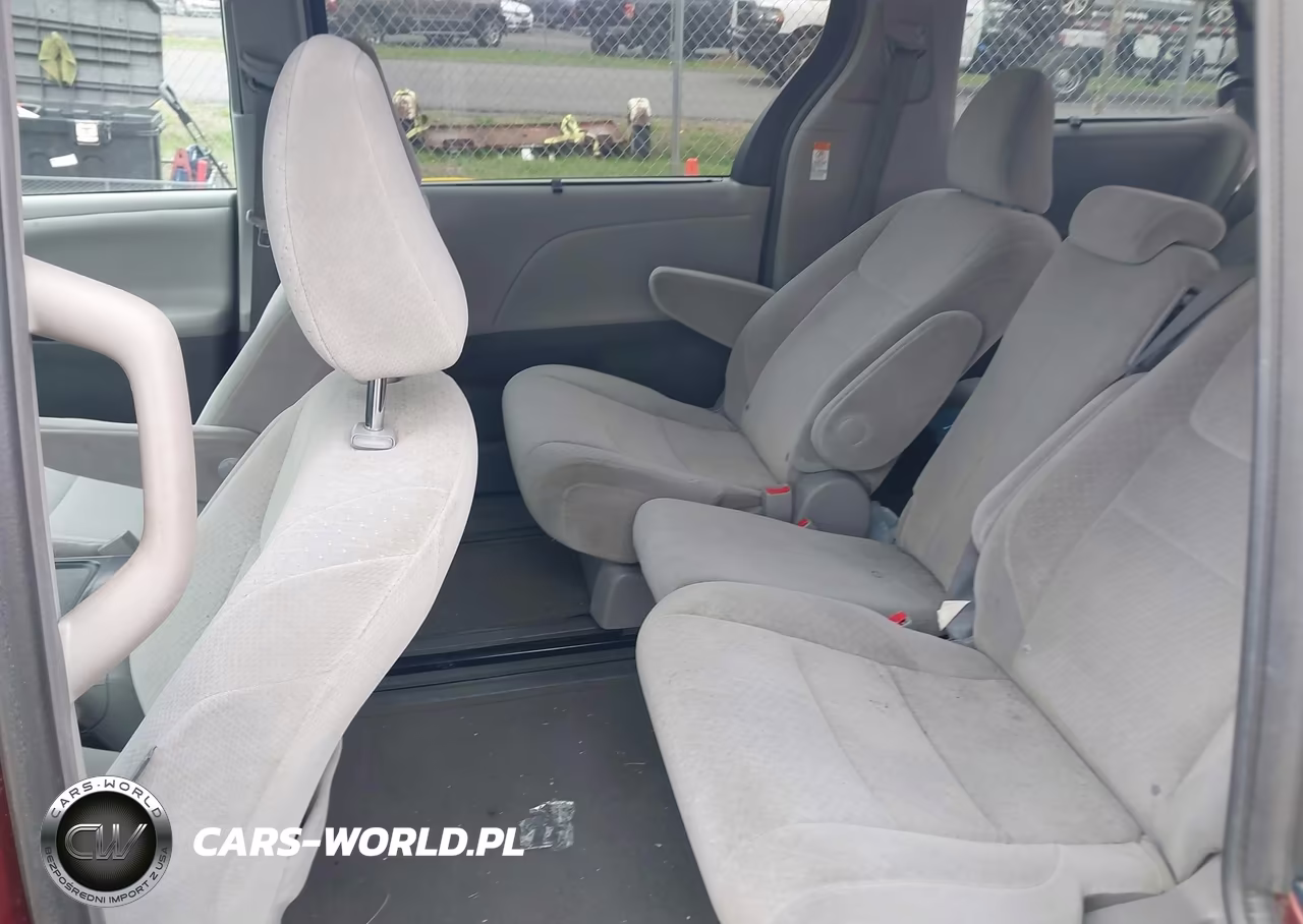 2015 Toyota Sienna Le 8 Passenger VIN:5TDKK3DC1FS556560 - 8