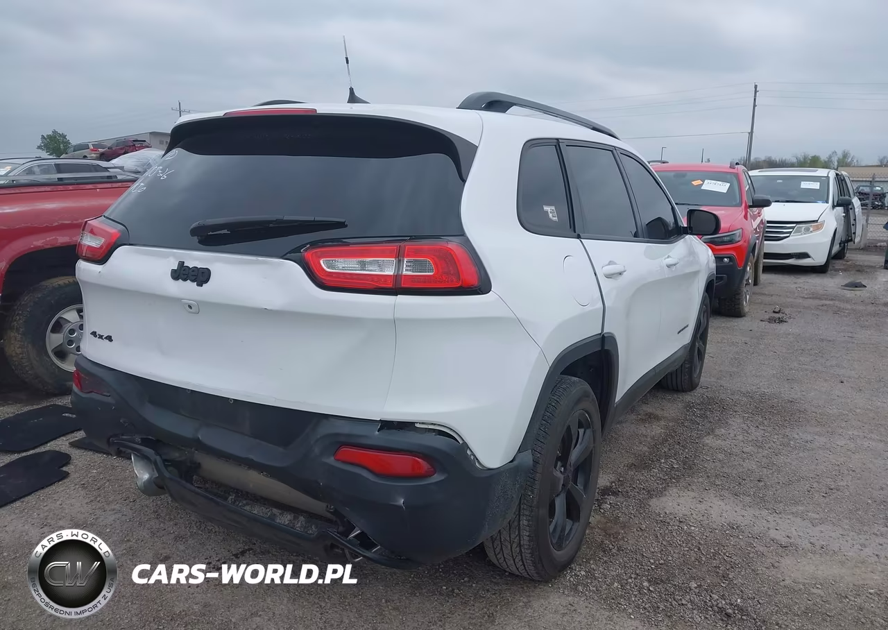2016 Jeep Cherokee Altitude VIN:1C4PJMCS0GW199297 - 4