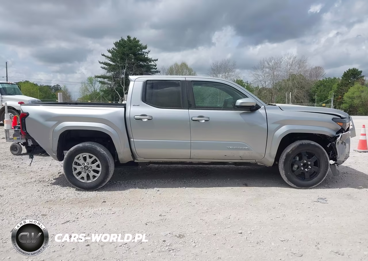 2025 Toyota Tacoma Sr5 VIN:3TMKB5FN3SM038731 - 13