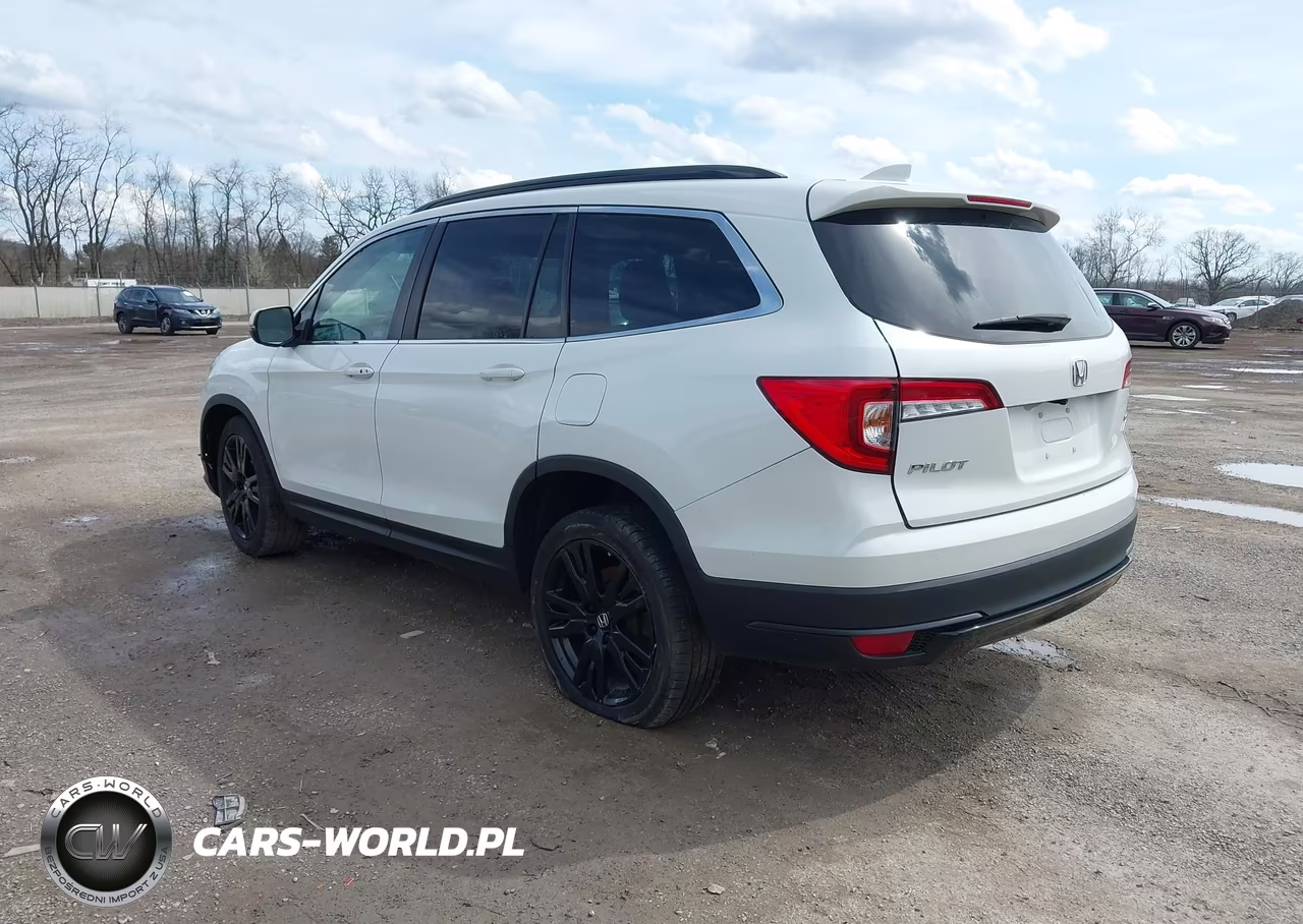 2022 Honda Pilot Awd Special Edition VIN:5FNYF6H21NB059190 - 3