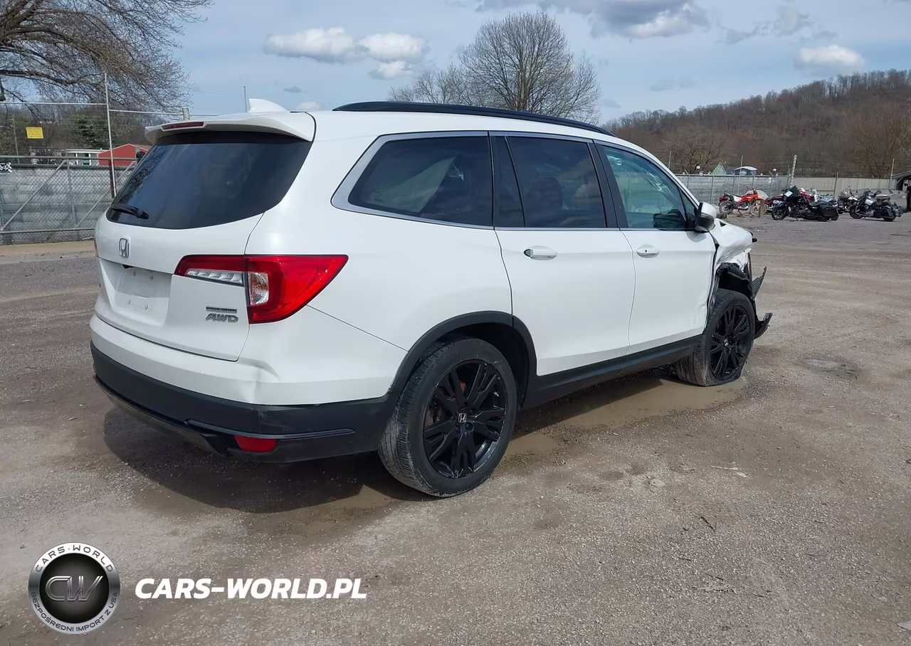 2022 Honda Pilot Awd Special Edition VIN:5FNYF6H21NB059190 - 4