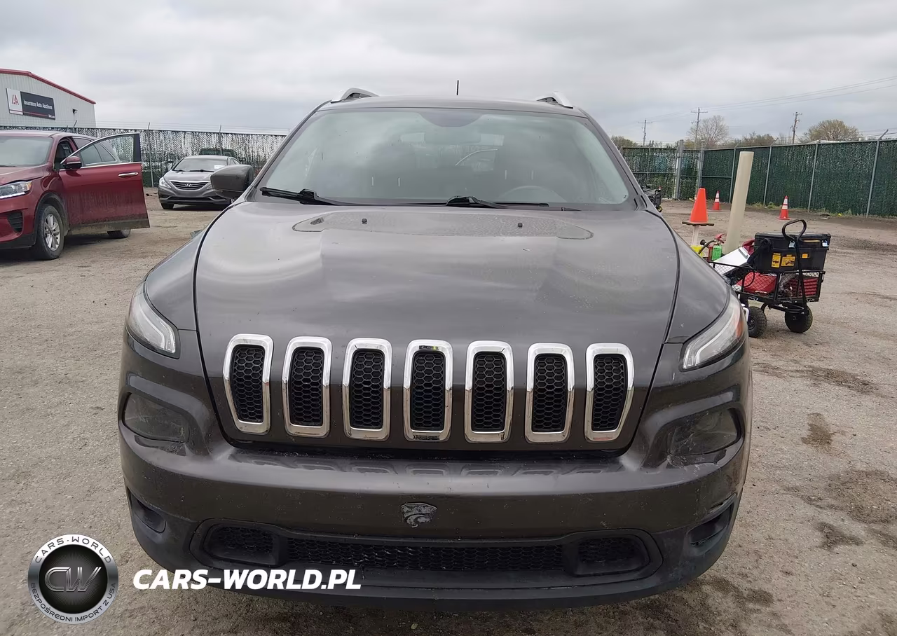 2017 Jeep Cherokee Latitude Fwd VIN:1C4PJLCBXHW586287 - 12