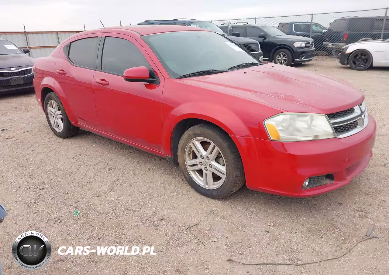 2011 Dodge Avenger Lux