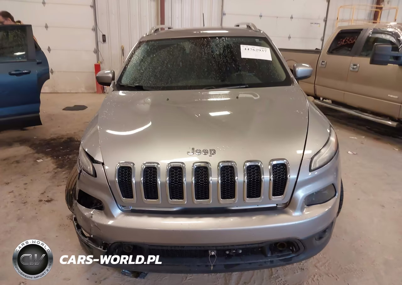 2016 Jeep Cherokee Latitude VIN:1C4PJMCB7GW283522 - 12