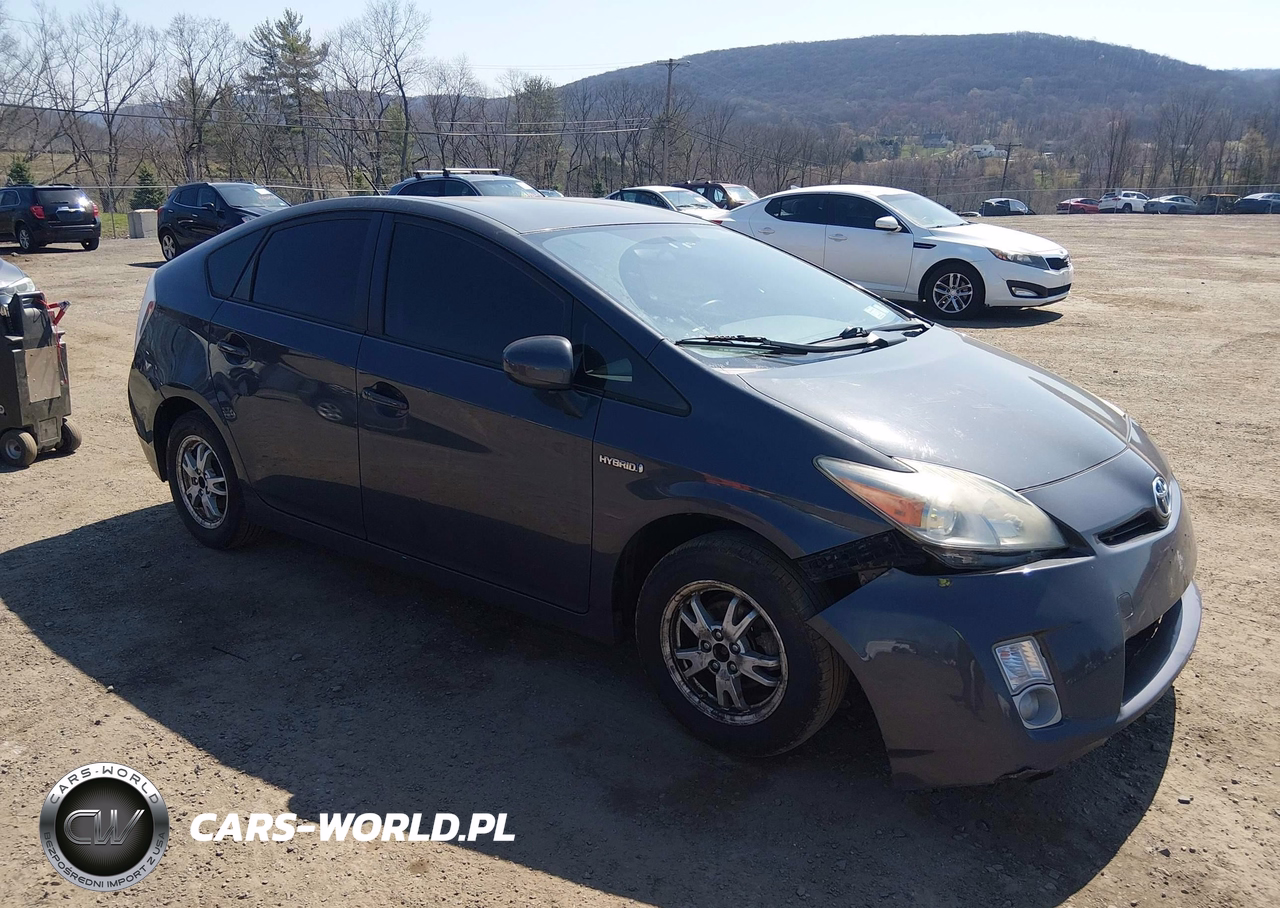 2011 Toyota Prius Two