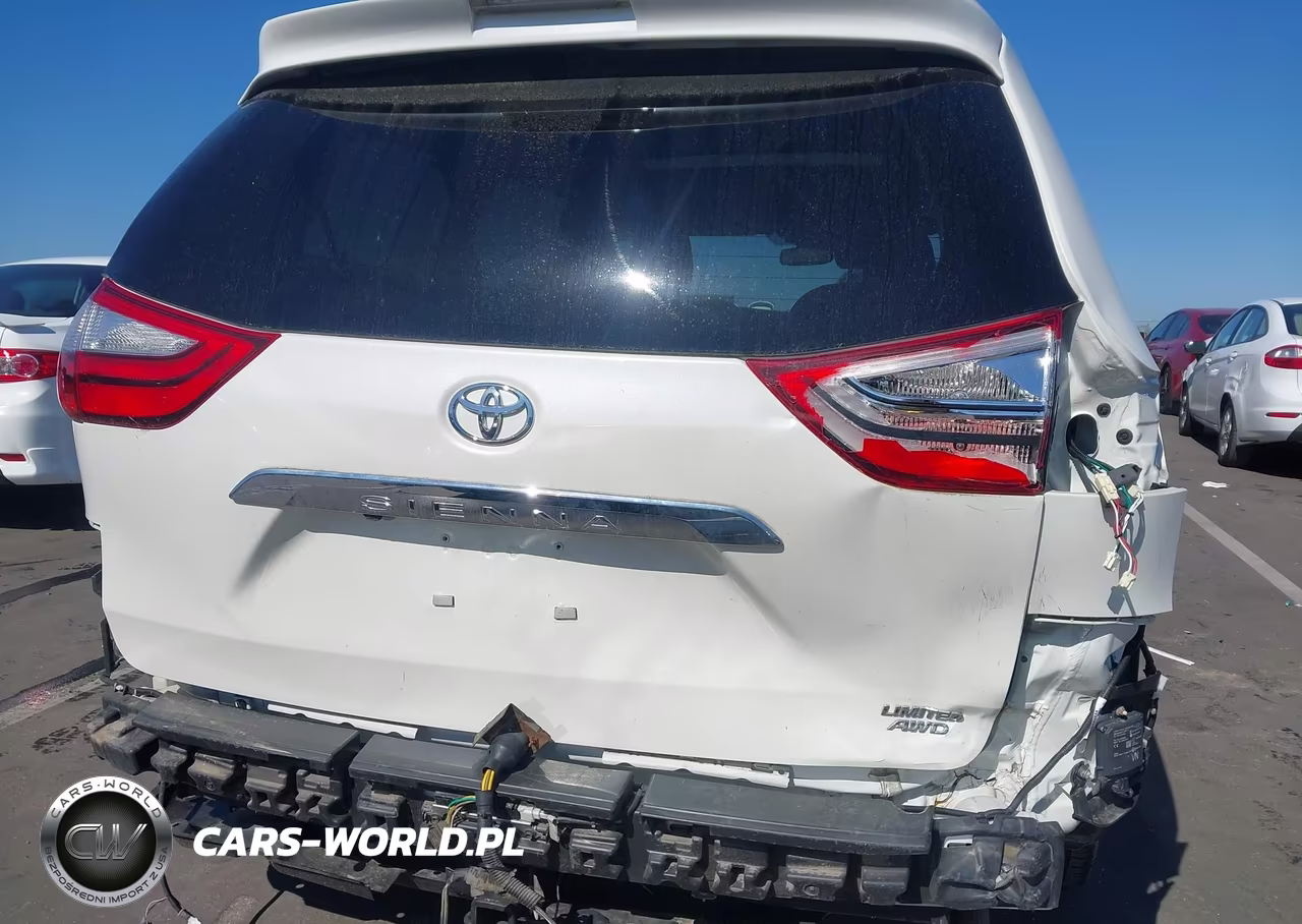 2019 Toyota Sienna Limited Premium 7 Passenger VIN:5TDDZ3DC8KS212268 - 6