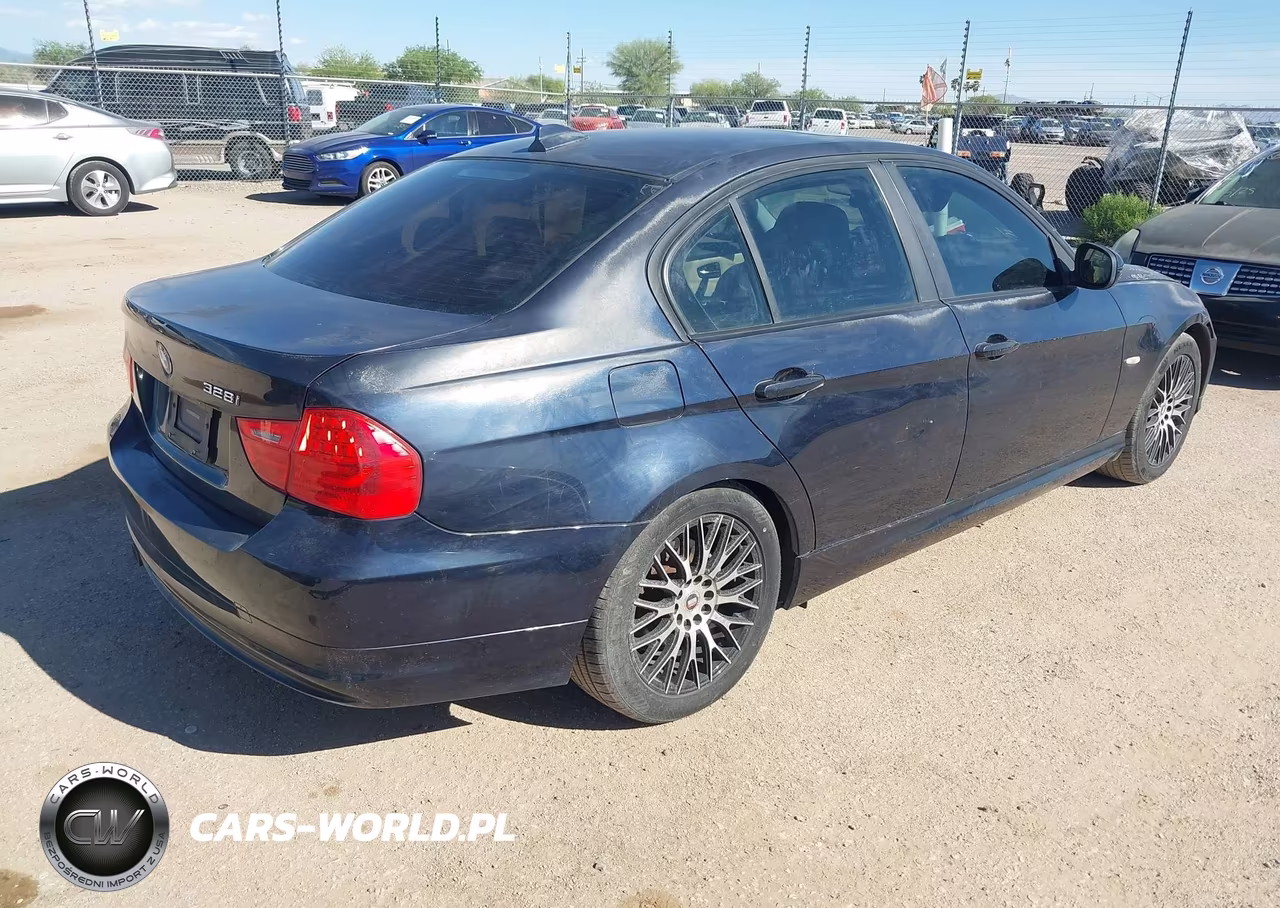 2010 BMW 328I VIN:WBAPH7G56ANM52361 - 4