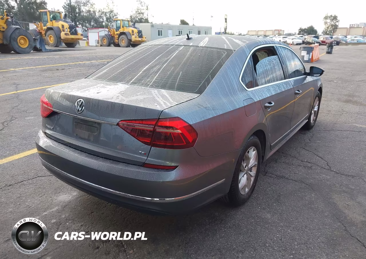 2017 Volkswagen Passat 1.8T S VIN:1VWAT7A39HC011261 - 4