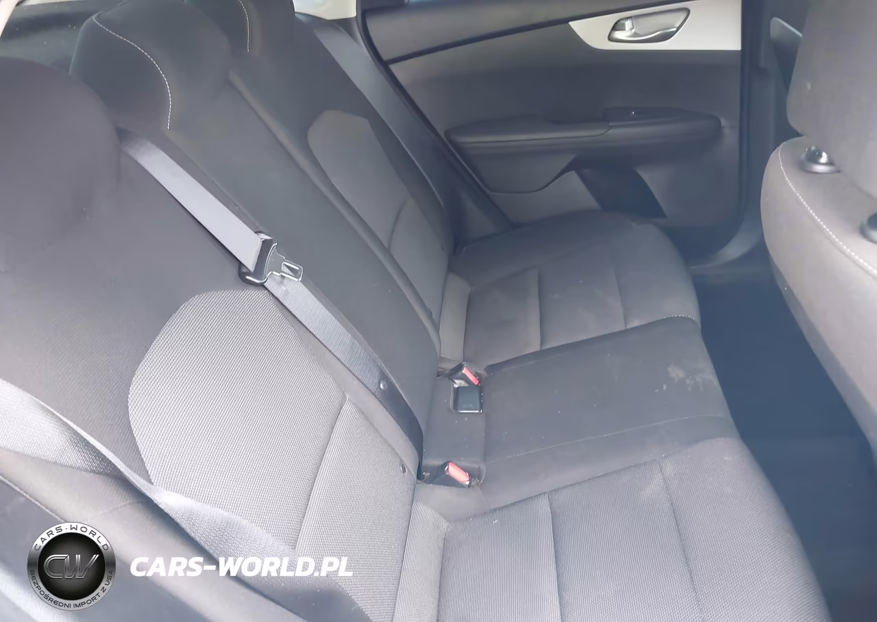 2023 Kia Forte Lxs VIN:3KPF24AD0PE689844 - 8