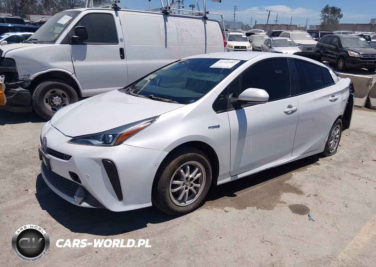2021 Toyota Prius Le VIN:JTDKAMFU9M3142312 - 2