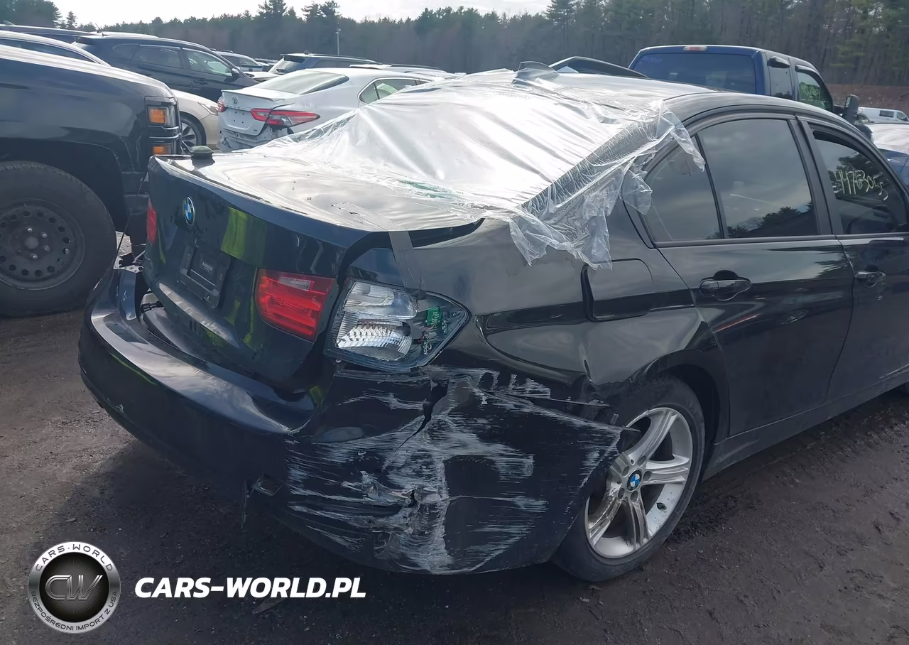 2015 BMW 328I xDrive VIN:WBA3B3C54FF546822 - 4