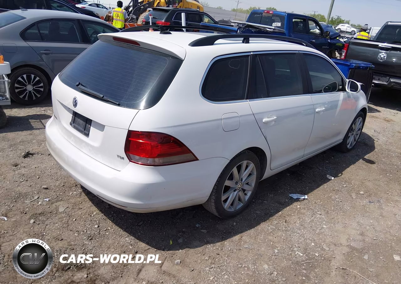 2013 Volkswagen Jetta Sportwagen 2.0L Tdi VIN:3VWPL7AJ8DM682311 - 4