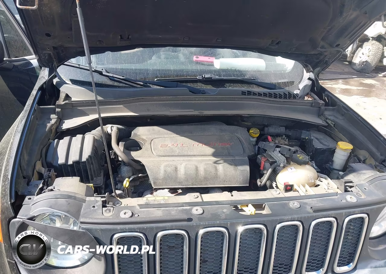 2015 Jeep Renegade Sport VIN:ZACCJBAT9FPC20108 - 10