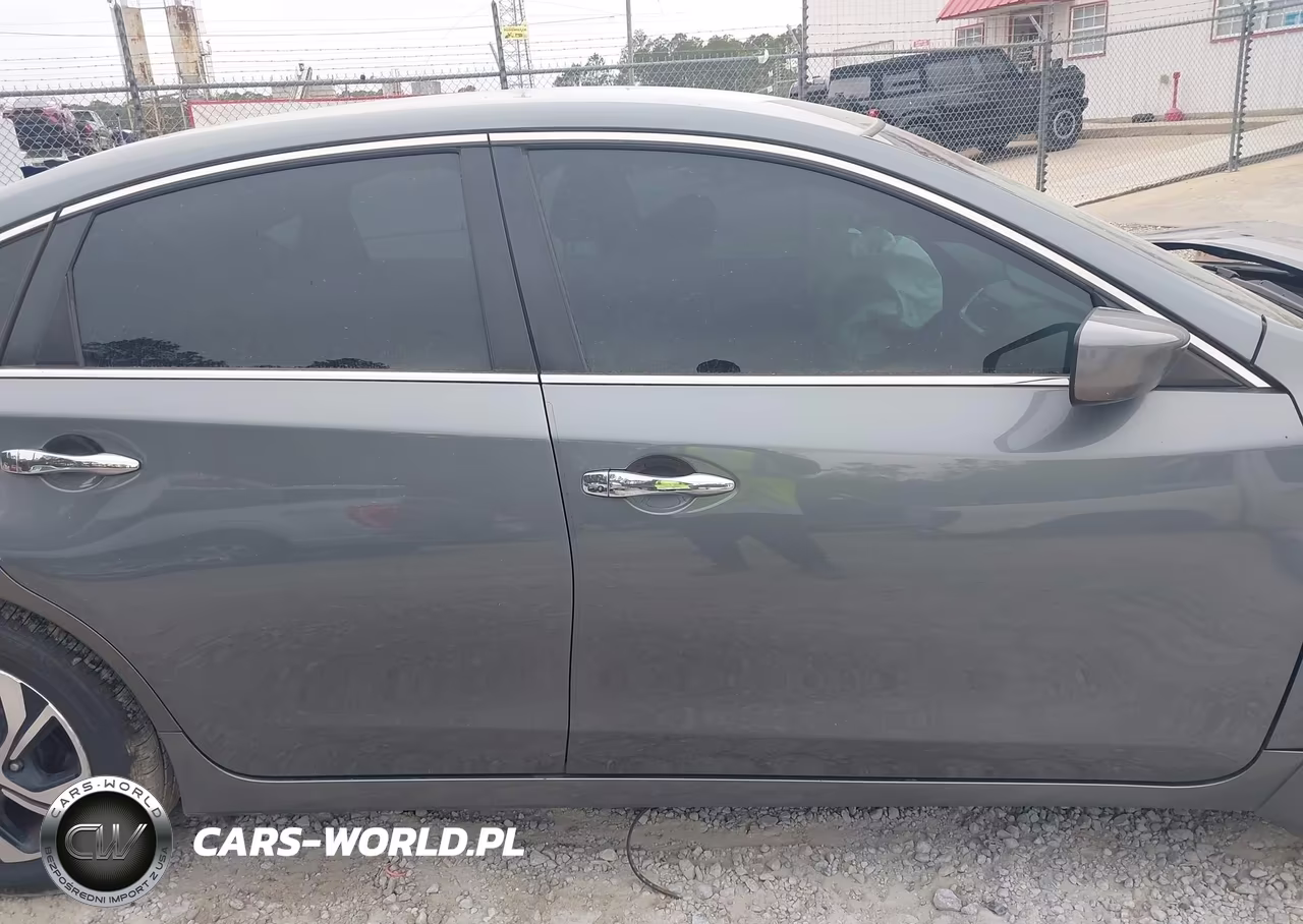 2017 Nissan Altima 2.5 S VIN:1N4AL3AP4HN348347 - 14