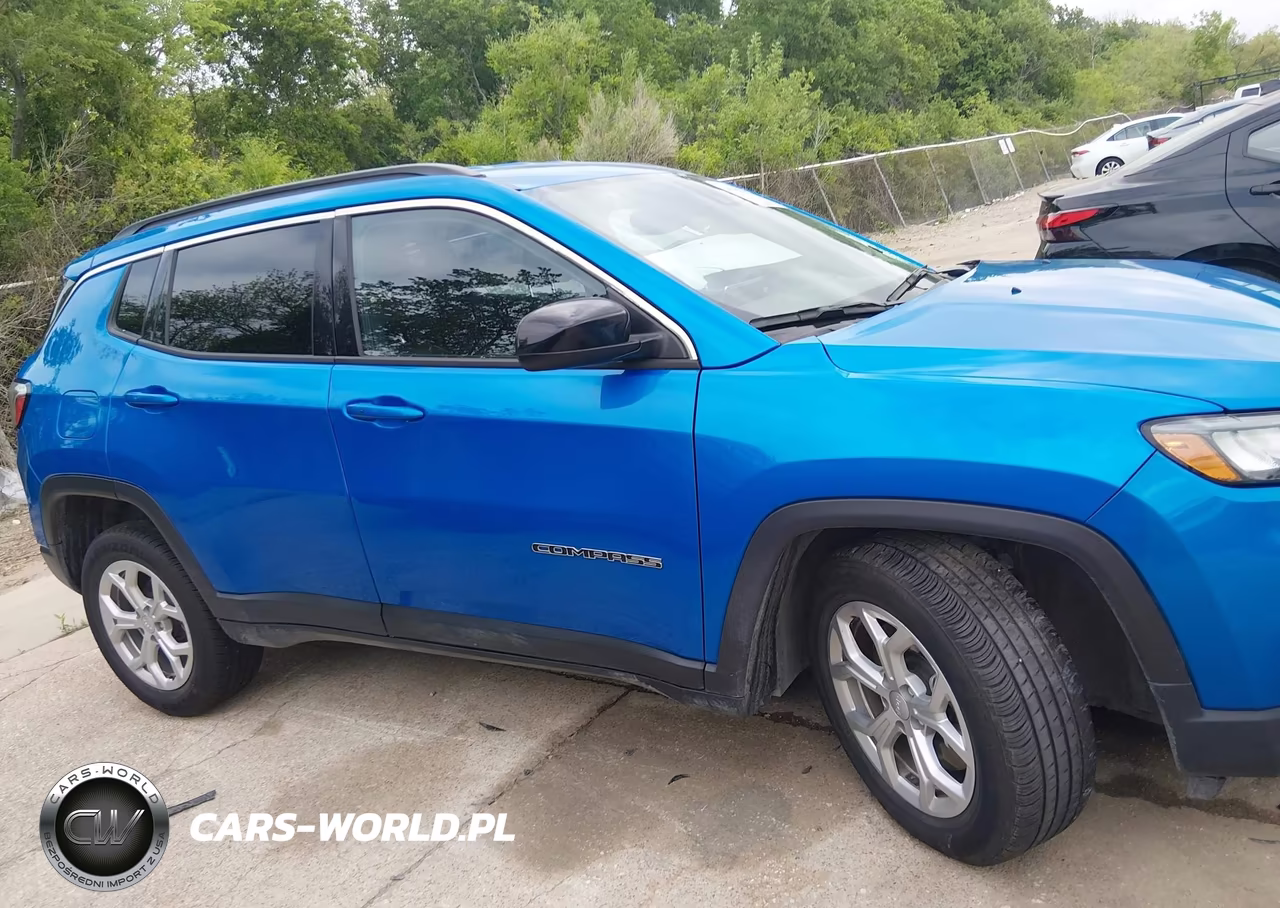 2024 Jeep Compass Latitude 4X4 VIN:3C4NJDBN7RT110336 - 13