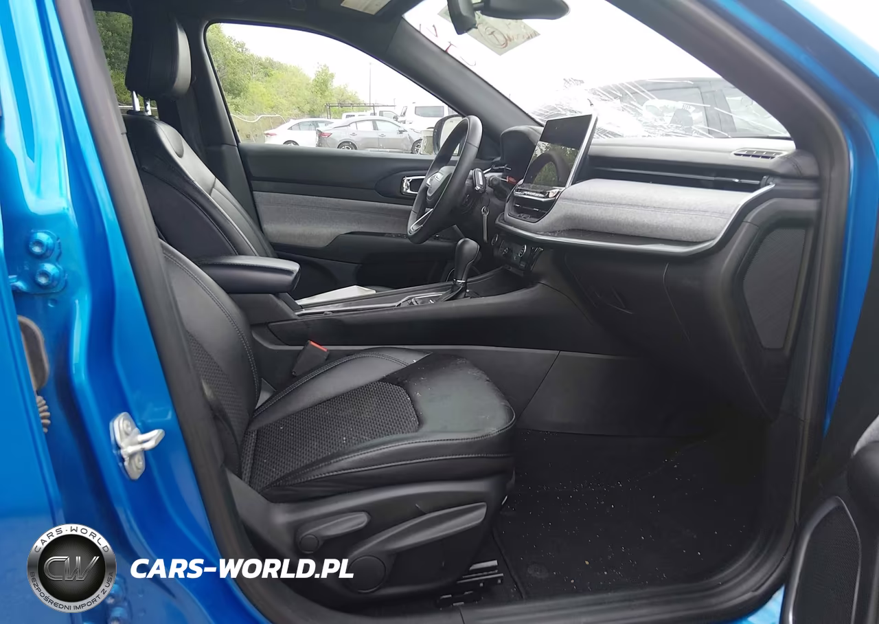 2024 Jeep Compass Latitude 4X4 VIN:3C4NJDBN7RT110336 - 5
