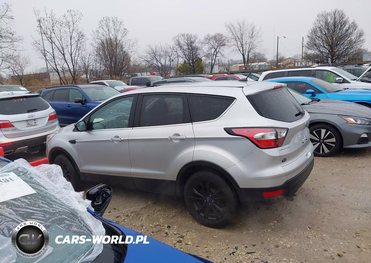 2017 Ford Escape Se VIN:1FMCU9G97HUC52550 - 14