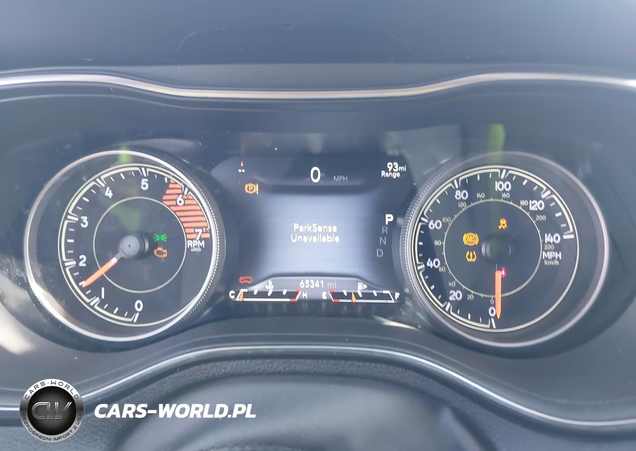 2019 Jeep Cherokee Trailhawk 4X4 VIN:1C4PJMBN4KD157747 - 7