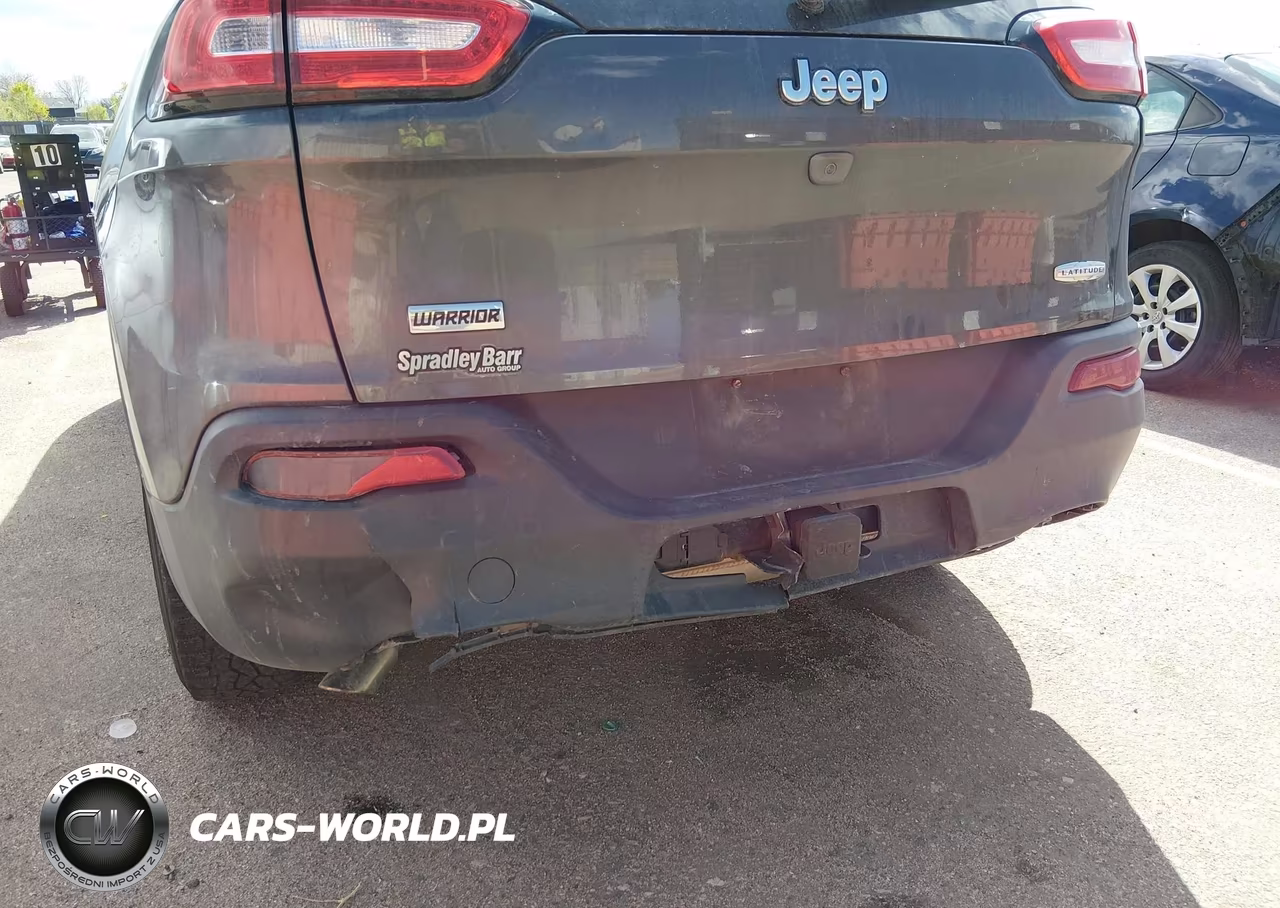 2016 Jeep Cherokee Latitude VIN:1C4PJLCB3GW338719 - 18