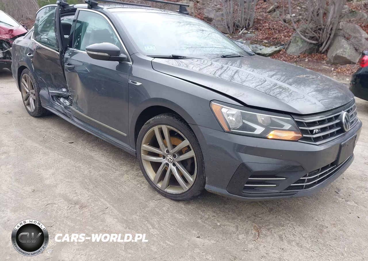 2017 Volkswagen Passat 1.8T R-Line