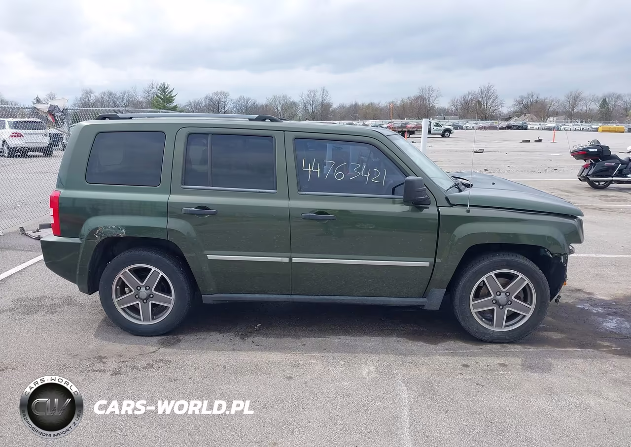 2008 Jeep Patriot Limited VIN:1J8FT48WX8D796982 - 13