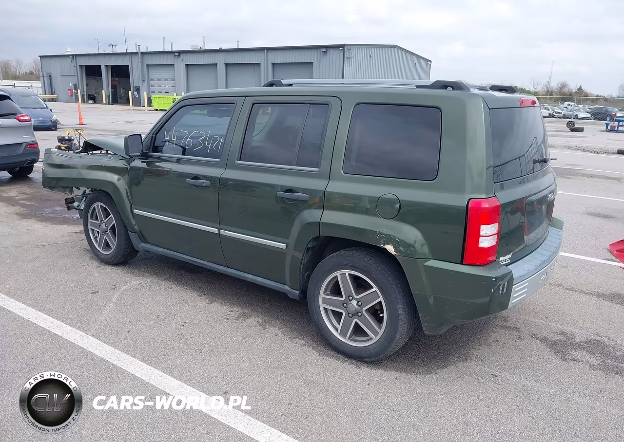 2008 Jeep Patriot Limited VIN:1J8FT48WX8D796982 - 3