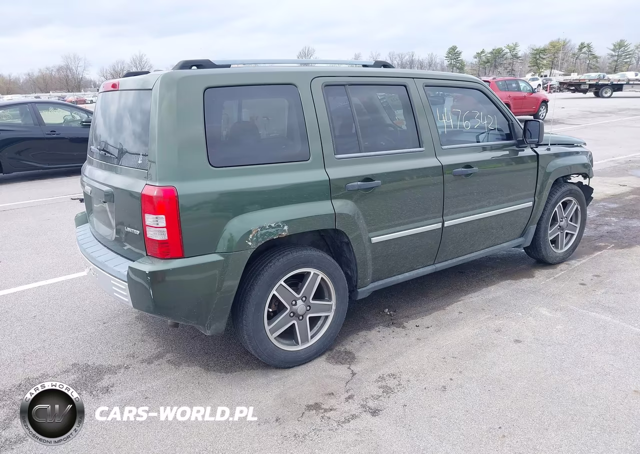 2008 Jeep Patriot Limited VIN:1J8FT48WX8D796982 - 4