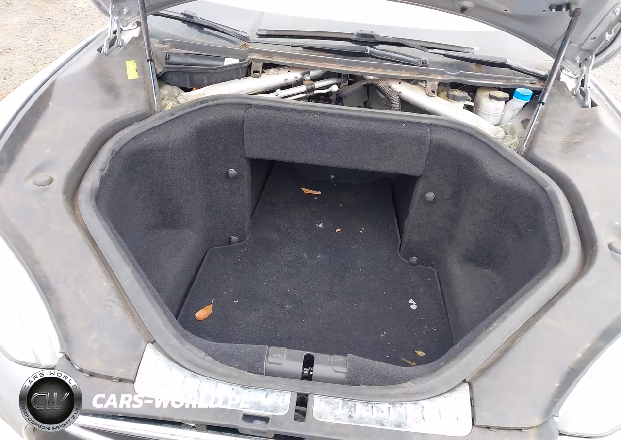 TESLA MODEL S VIN:5YJSA1AC8DFP10890 - 10