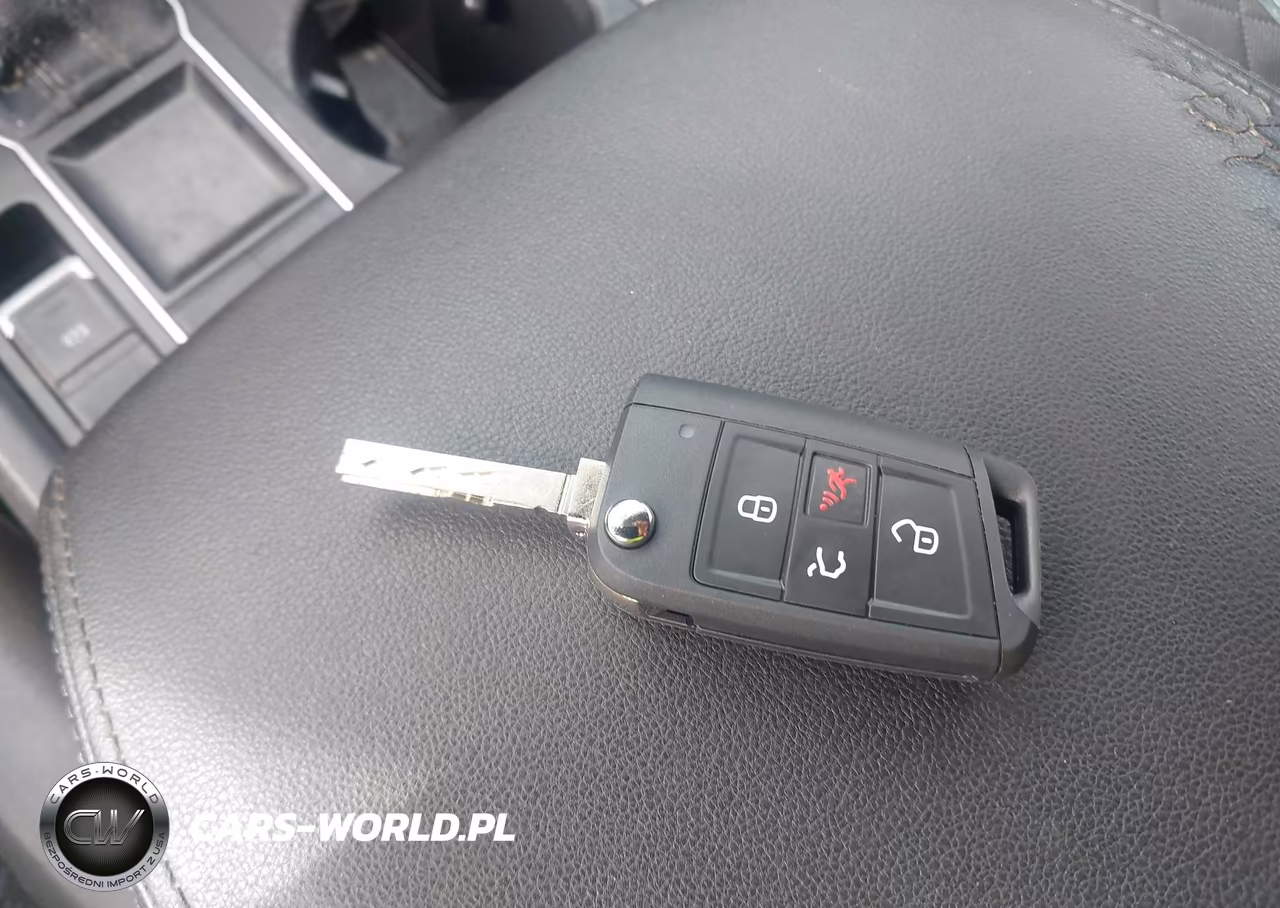 2018 Volkswagen Atlas 2.0T S VIN:1V2AP2CA1JC598484 - 11