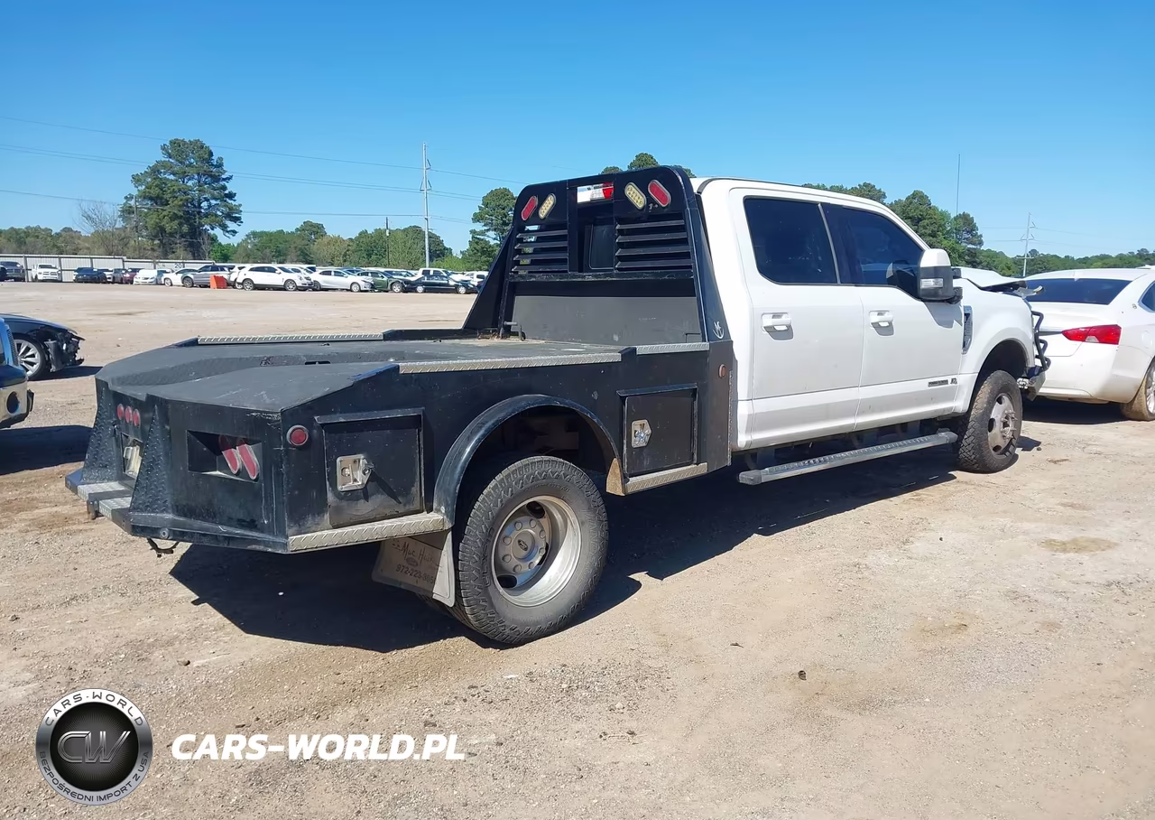 2017 Ford F-350 Lariat VIN:1FT8W3DT2HEE45376 - 4