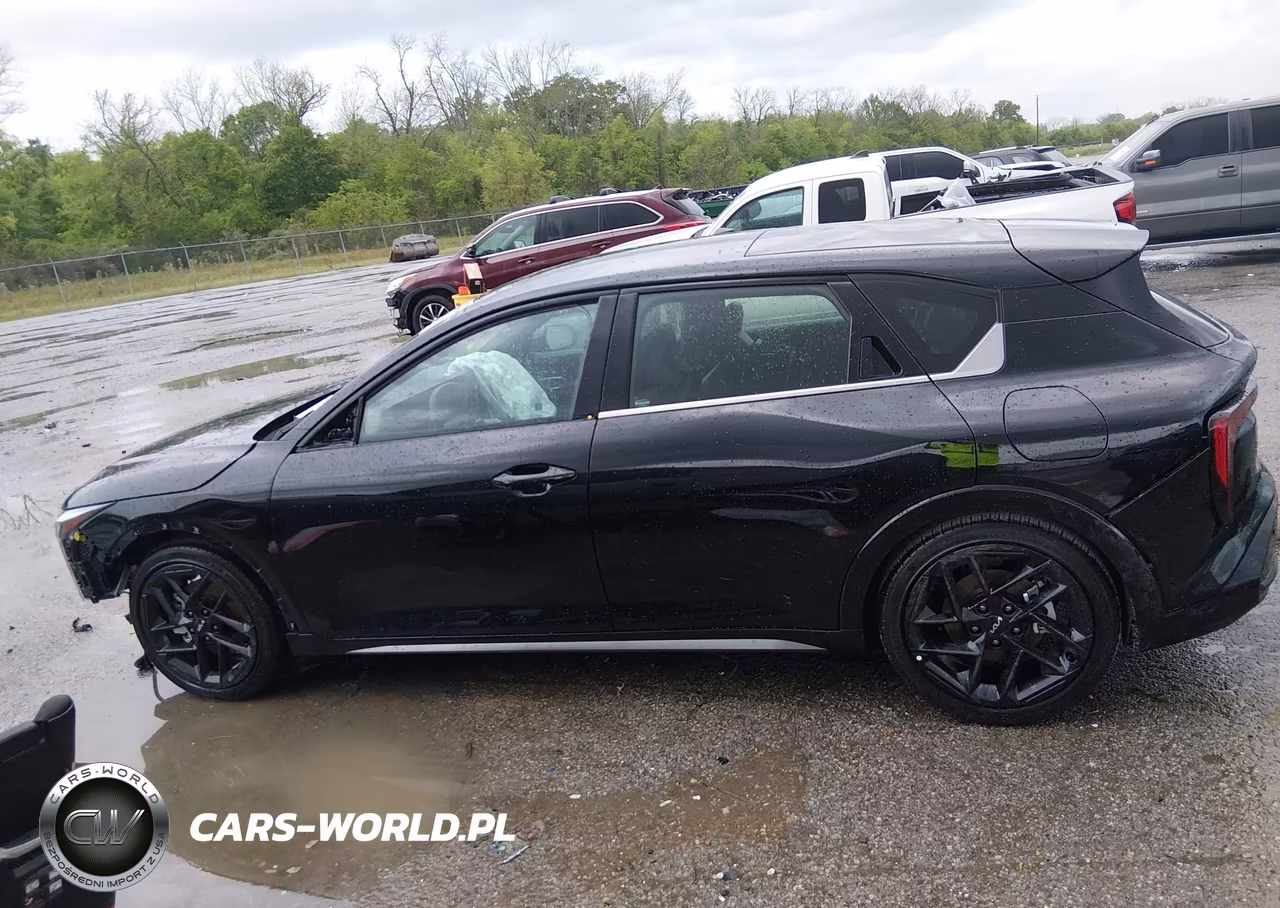 2026 Kia K4 Gt-Line Turbo VIN:3KPFU5DC4TE265578 - 15