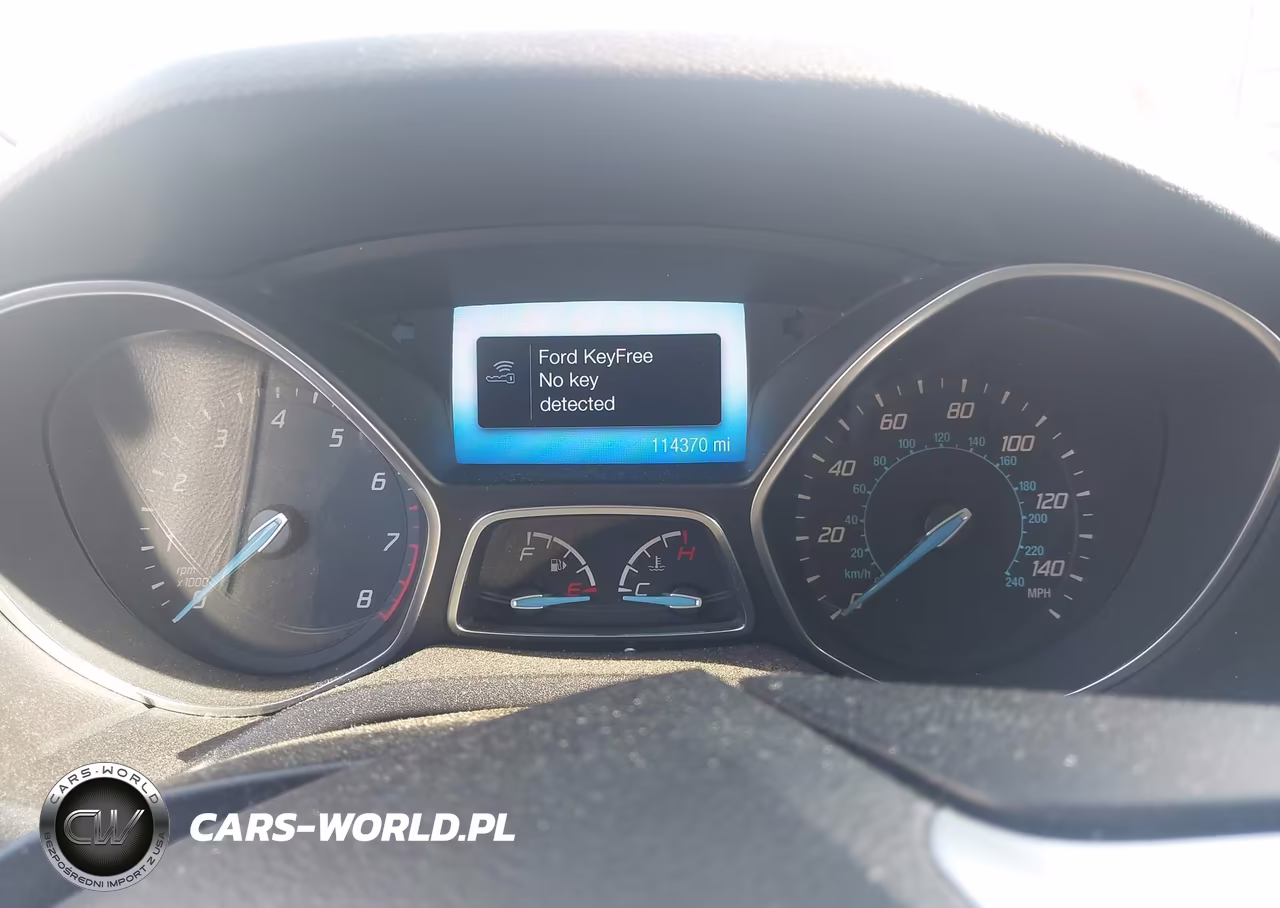 2014 Ford Focus Titanium VIN:1FADP3N23EL125711 - 7
