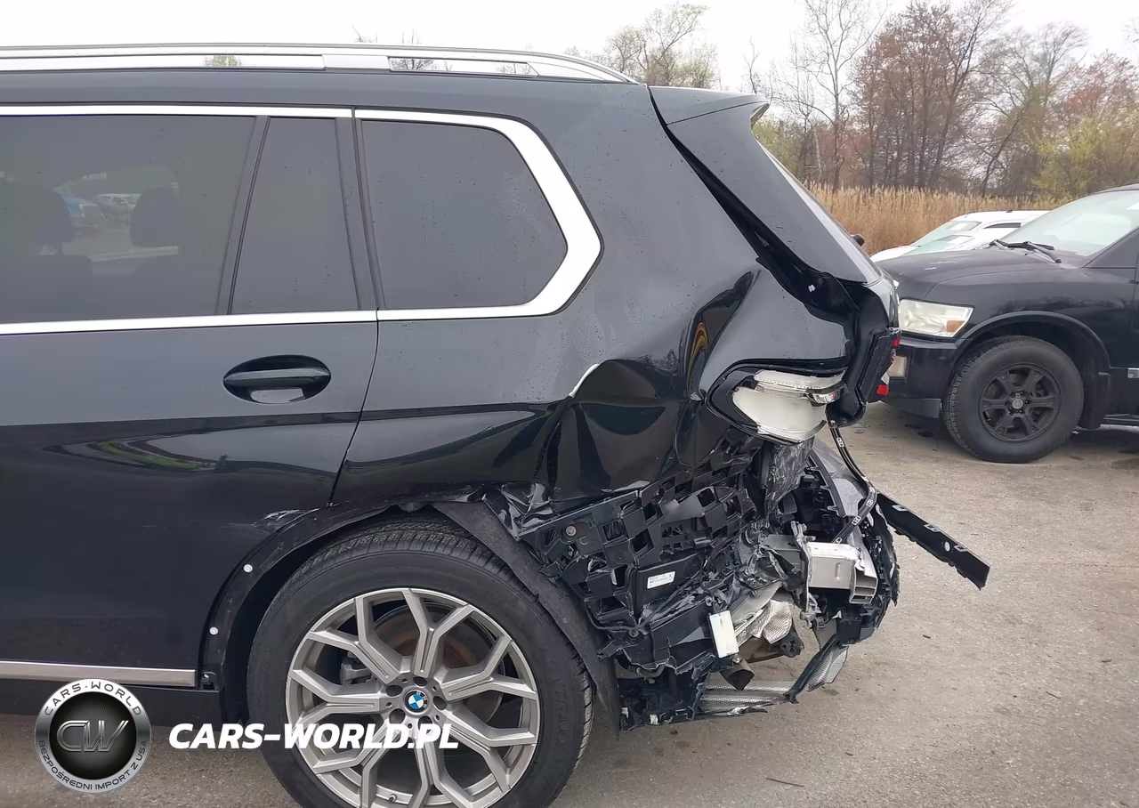 2025 BMW X7 xDrive40I VIN:5UX23EM09S9W76936 - 18