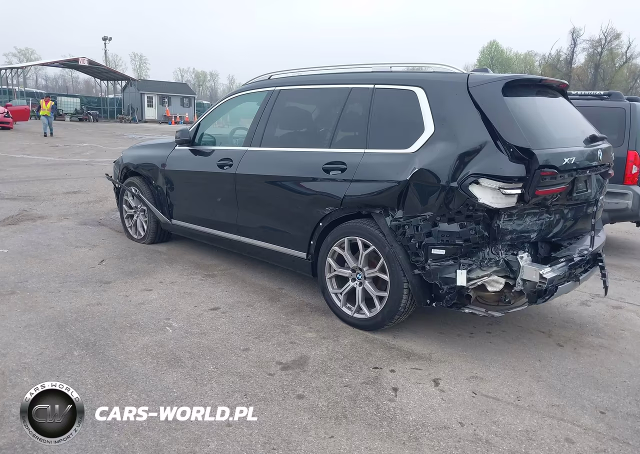 2025 BMW X7 xDrive40I VIN:5UX23EM09S9W76936 - 3