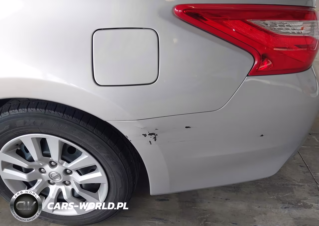 2017 Nissan Altima 2.5 S VIN:1N4AL3AP4HN354021 - 6
