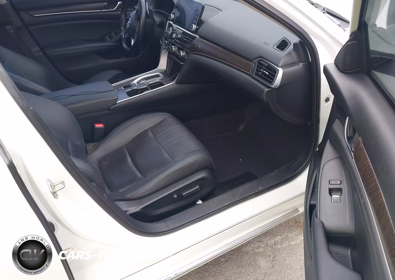 2020 Honda Accord Touring VIN:1HGCV2F90LA002413 - 5