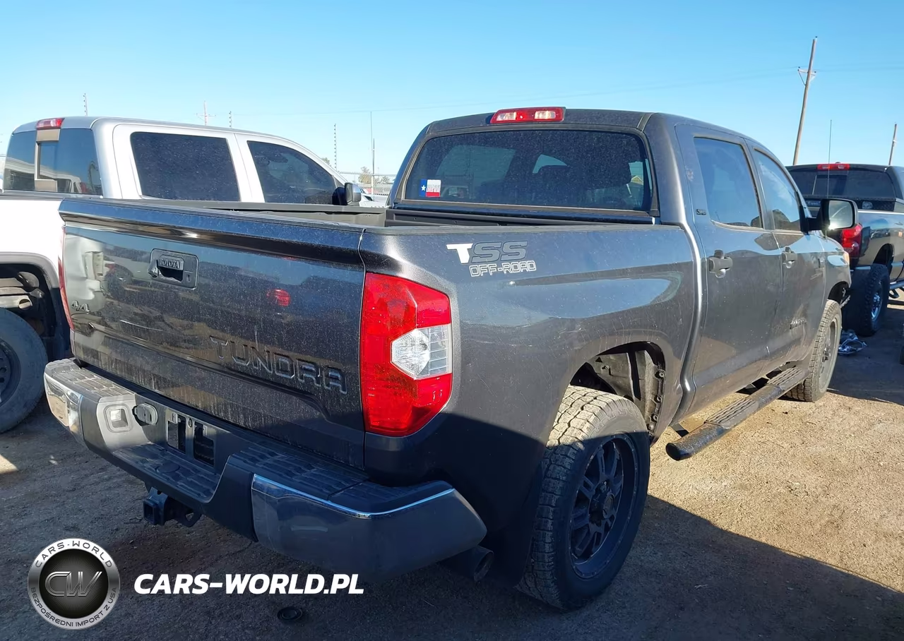 2017 Toyota Tundra Sr5 5.7L V8 VIN:5TFDW5F17HX620196 - 4