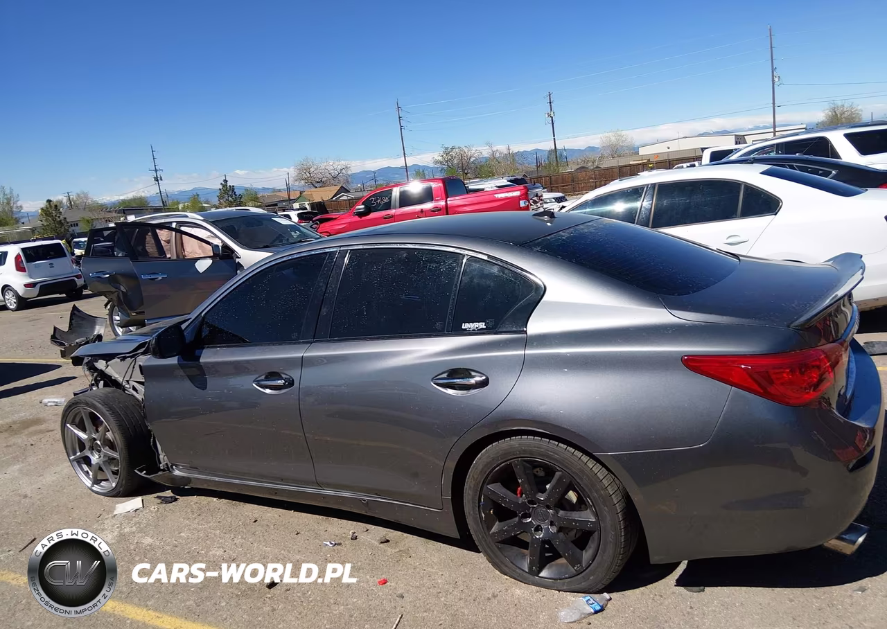 2015 Infiniti Q50 Premium VIN:JN1BV7AR6FM413318 - 15