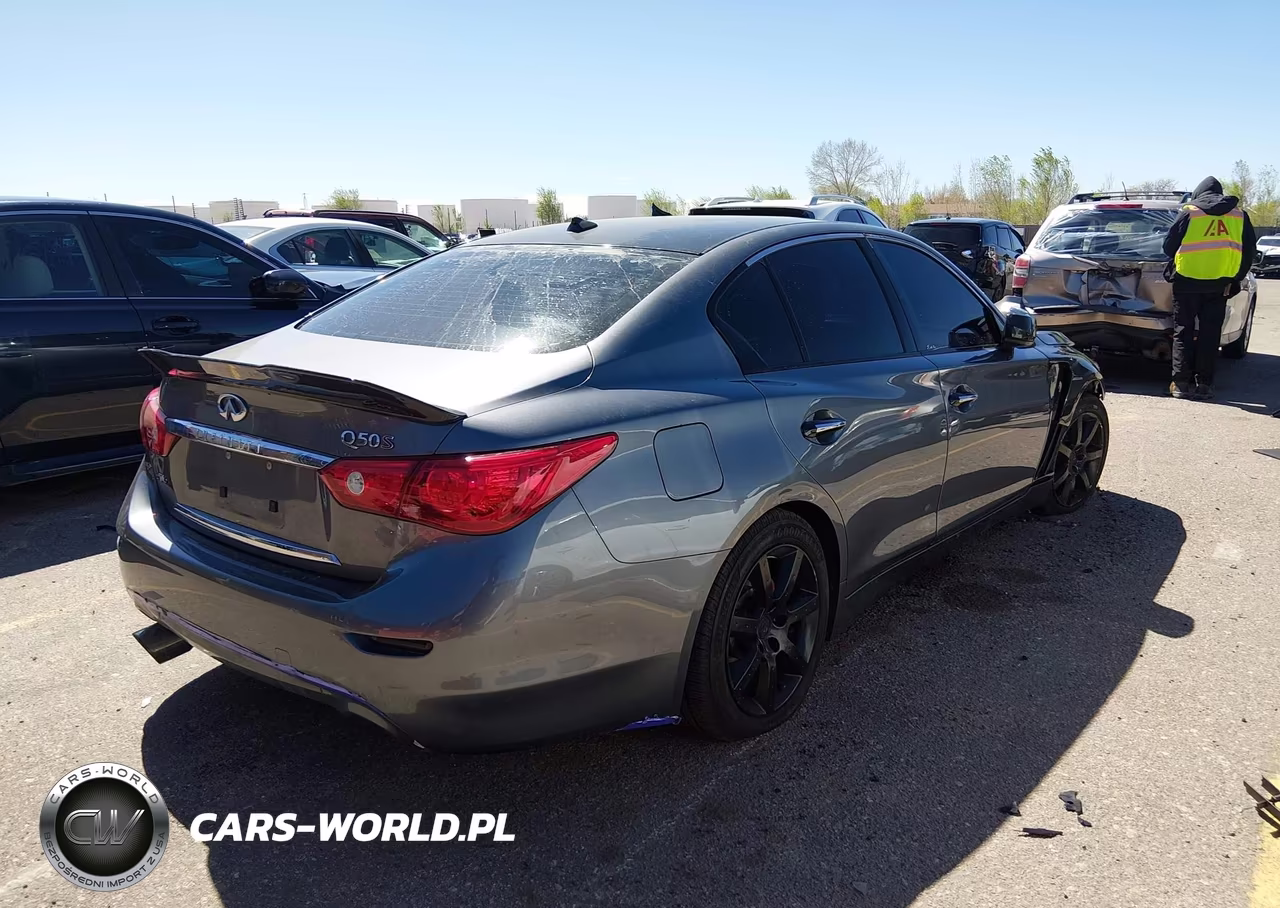 2015 Infiniti Q50 Premium VIN:JN1BV7AR6FM413318 - 4
