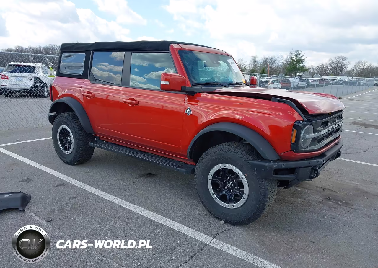 2022 Ford Bronco Outer Banks
